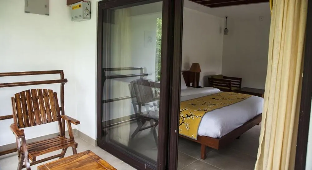 Lulung Aranya Nivas Resort Bālidiha